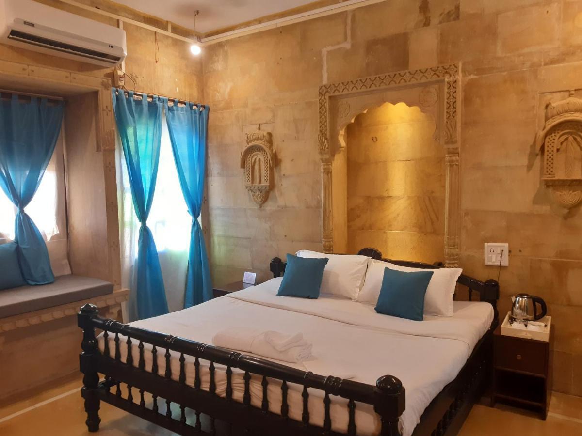Hotel Nirmal Haveli ไจซัลเมอร์ ภายนอก รูปภาพ